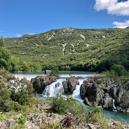 Charmante Maison A Saint Guilhem Le Desert Εξωτερικό φωτογραφία