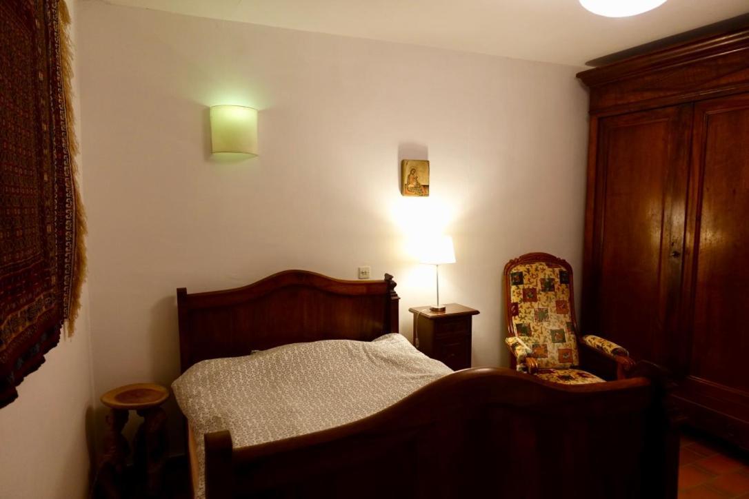 Charmante Maison A Saint Guilhem Le Desert Εξωτερικό φωτογραφία
