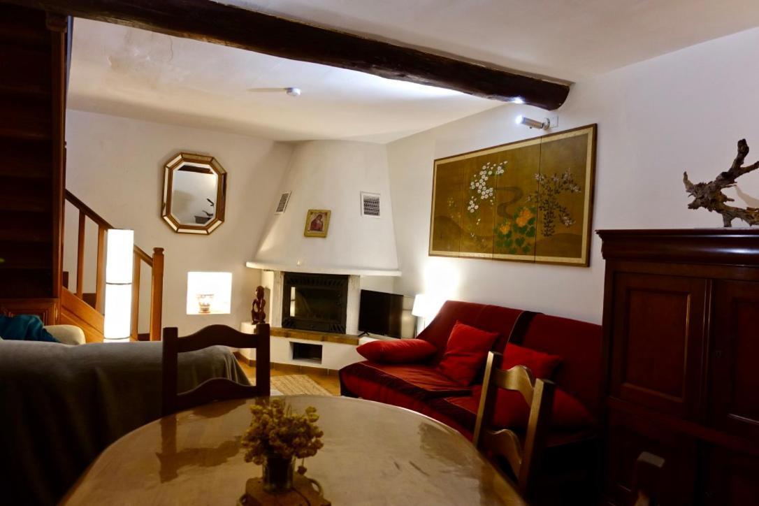 Charmante Maison A Saint Guilhem Le Desert Εξωτερικό φωτογραφία